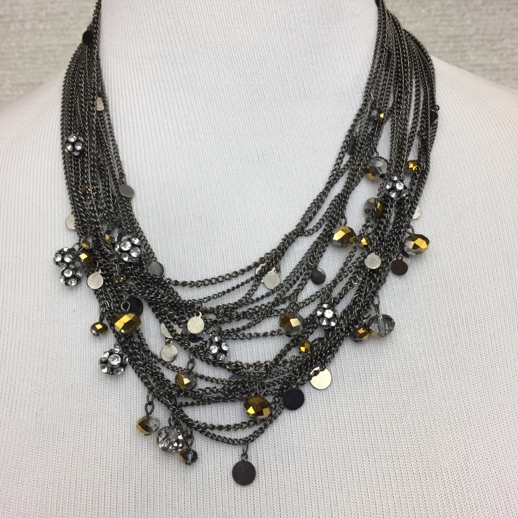 Simply Vera Vera Wang Necklace 8$